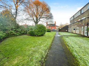 Gardens- click for photo gallery